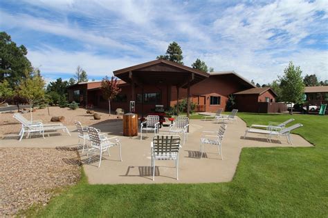 Roundhouse resort pinetop  The resort's recreation center boasts an indoor pool, whirlpool, and racquetball court